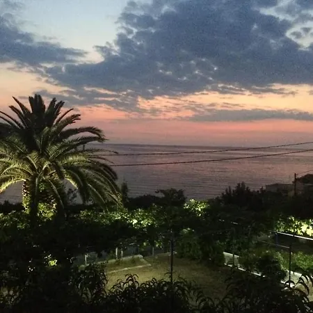 Guest house Hotel Kinira