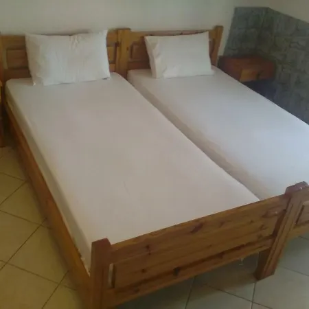 Hotel Kinira 2* Koinira