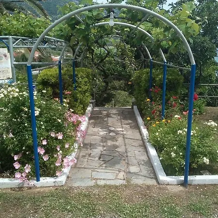 Hotel Kinira Guest house 2*
